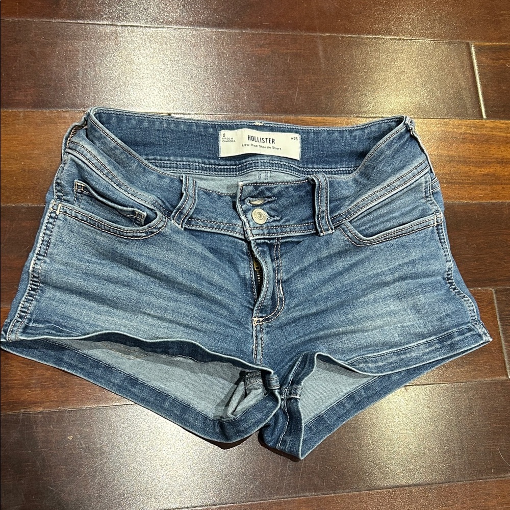 Hollister Women's Classic Blue Jean Shorts